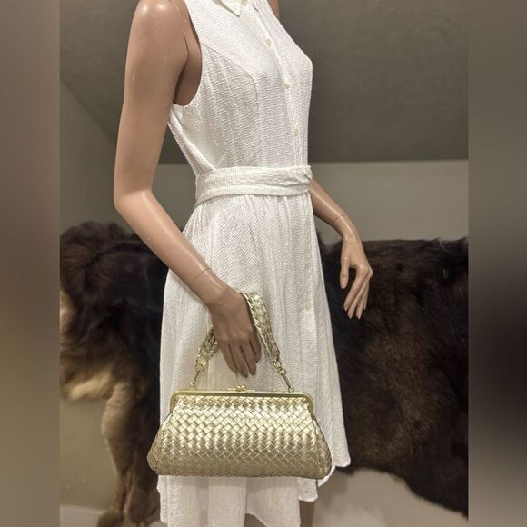 Gold Woven Leather Handmade Kisslock Baguette Bag/Crossbody/Multi Use Style - Picture 12 of 15